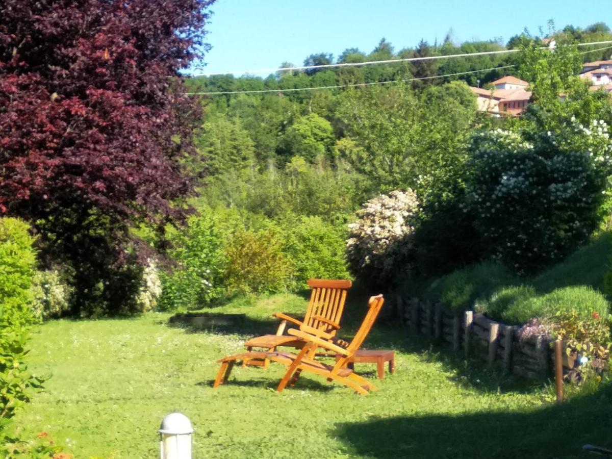 Sotto La Luna Bruna B&B Cocconato Buitenkant foto